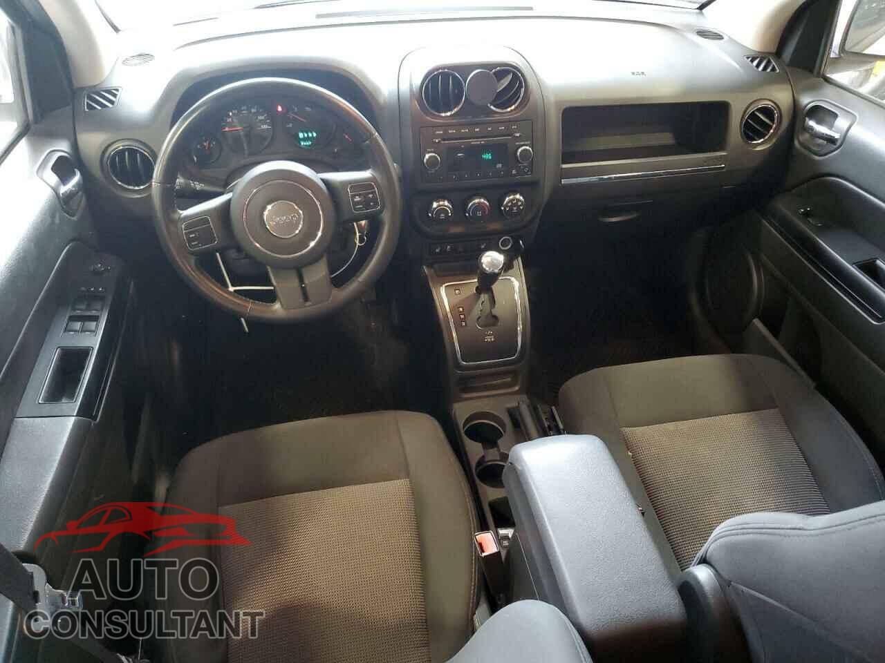 JEEP COMPASS 2011 - 1J4NF1FB2BD207059
