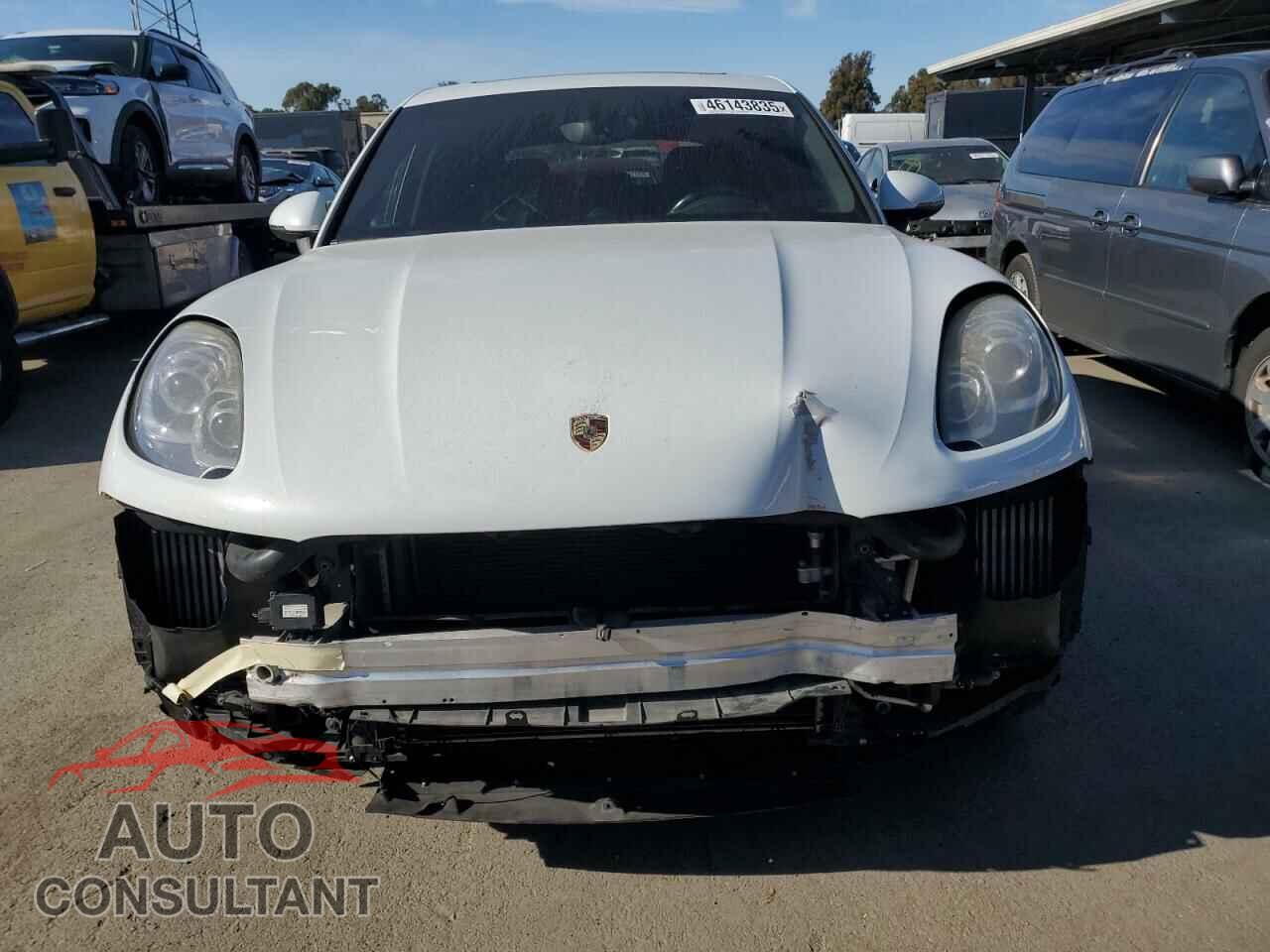 PORSCHE MACAN 2016 - WP1AB2A59GLB43282