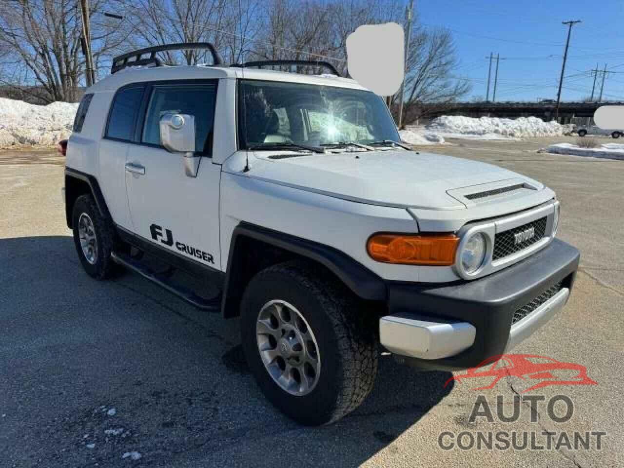 TOYOTA FJ CRUISER 2012 - JTEBU4BF1CK143050