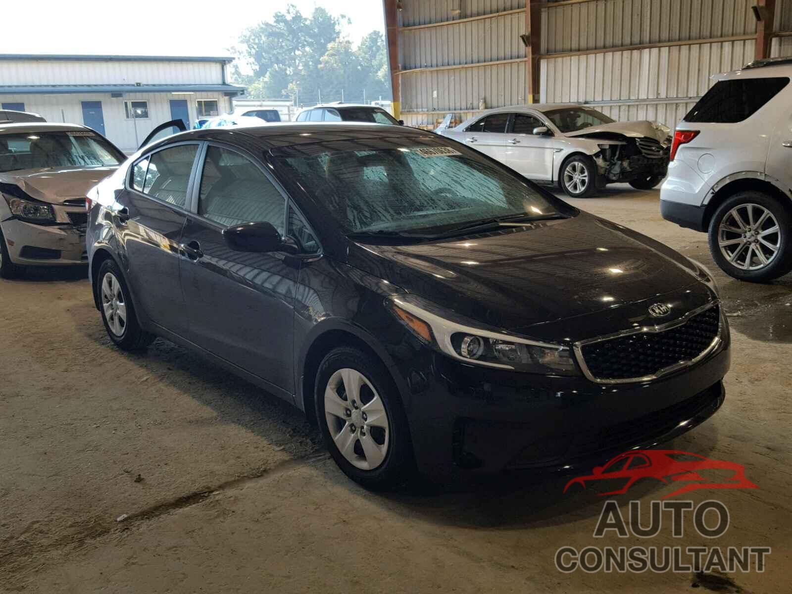 KIA FORTE 2018 - 3KPFL4A73JE180491