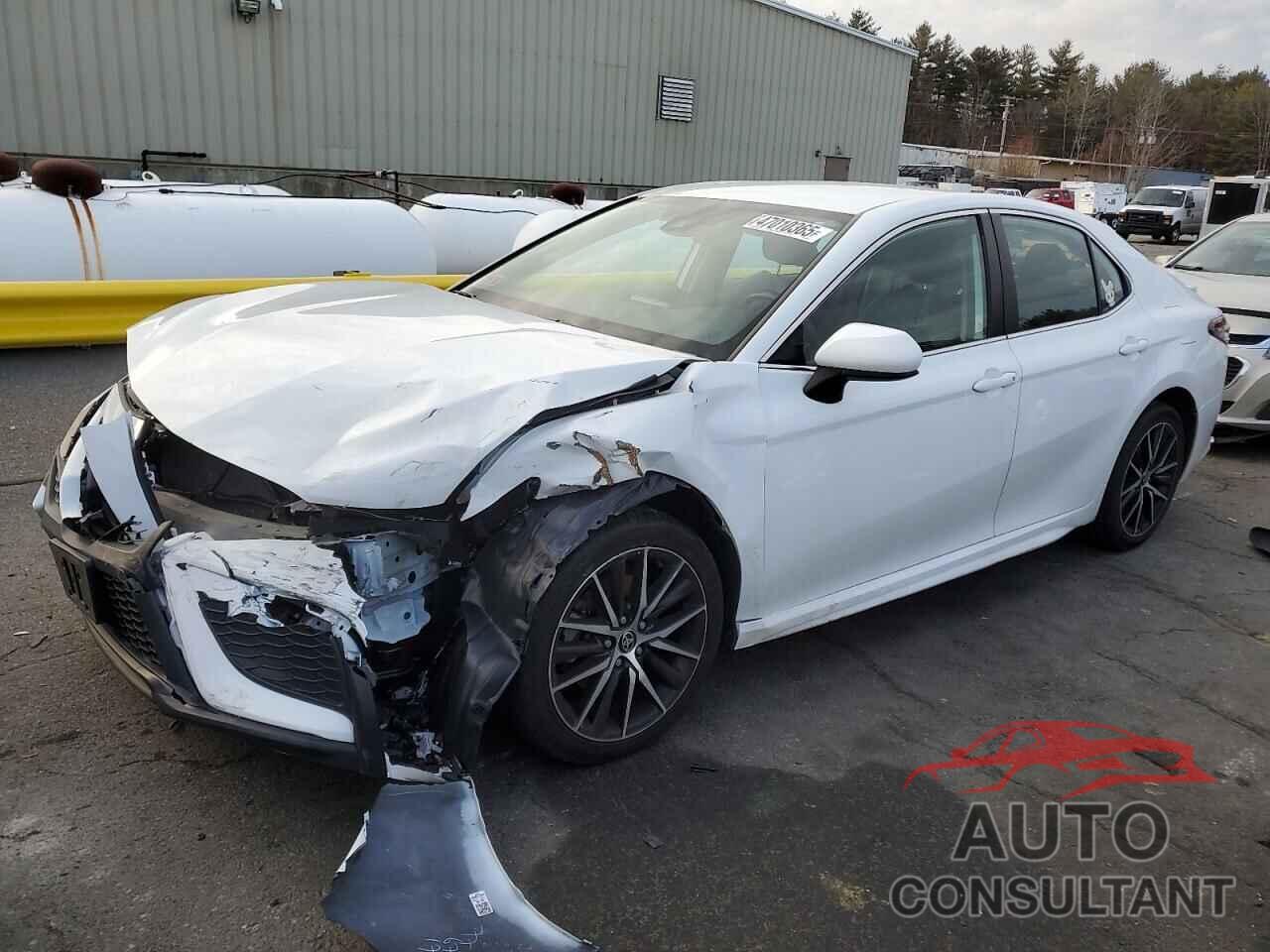 TOYOTA CAMRY 2021 - 4T1G11AK4MU467952