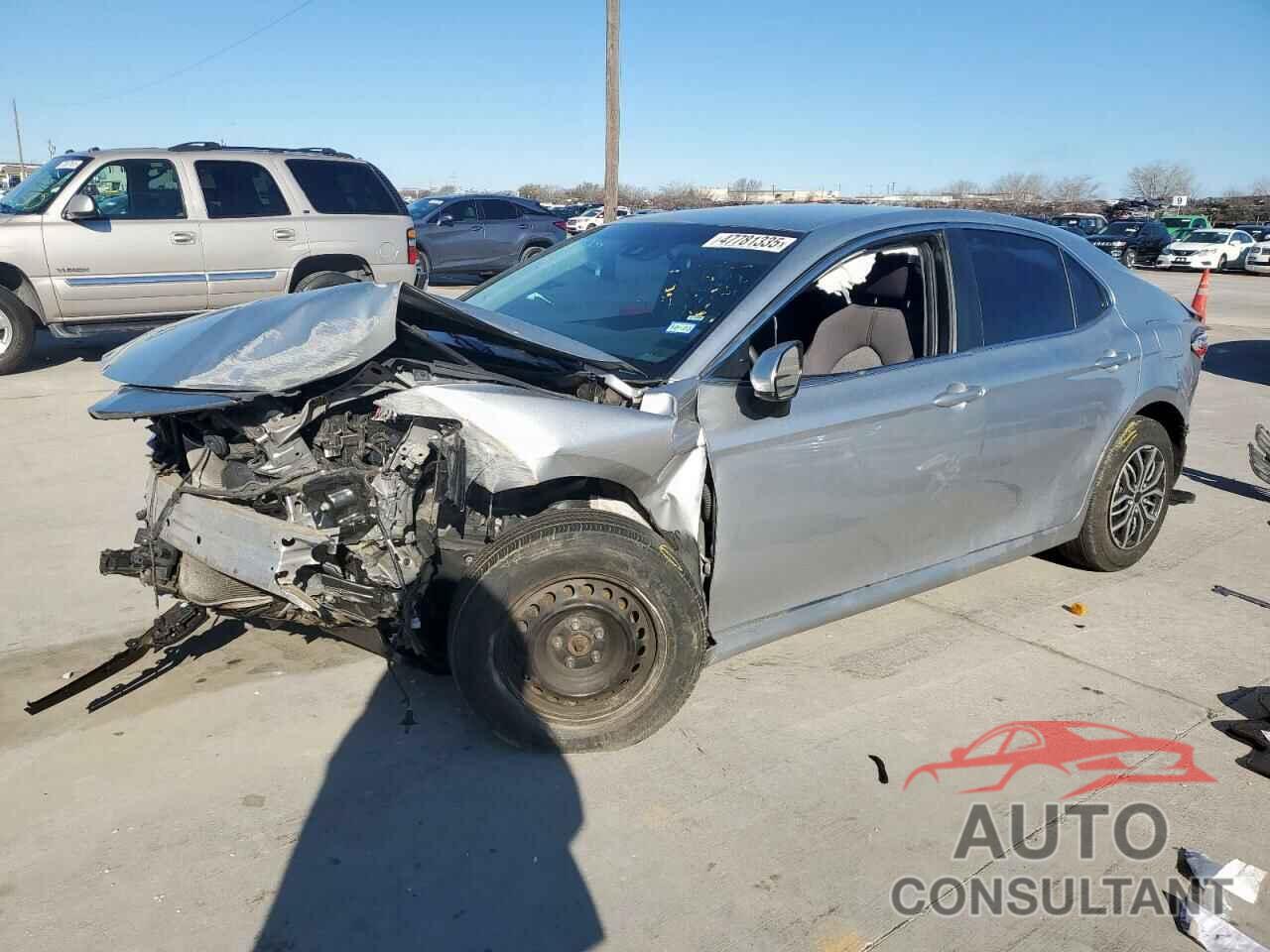 TOYOTA CAMRY 2018 - 4T1B11HK4JU079227