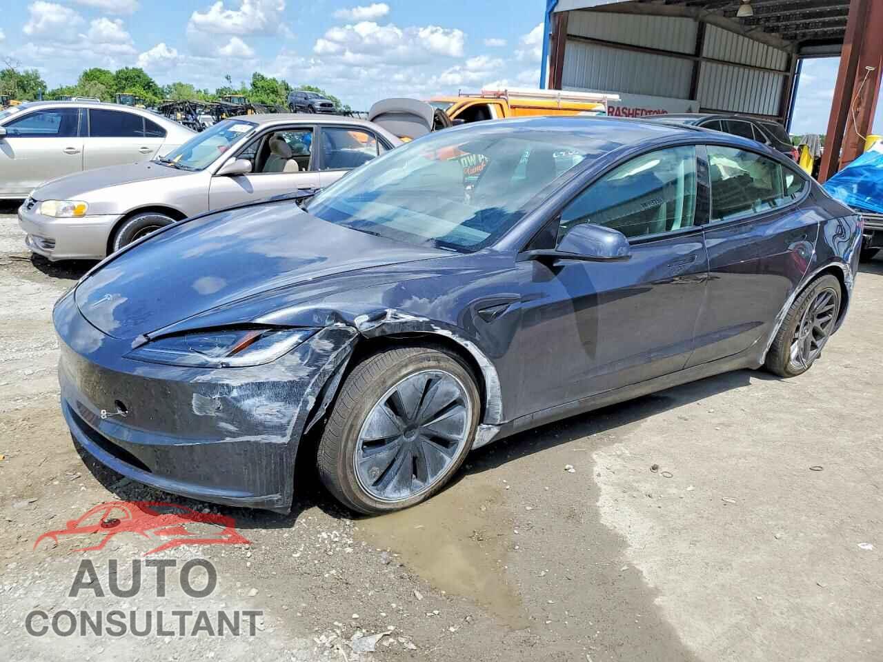 TESLA MODEL 3 2025 - 5YJ3E1EA3SF997974