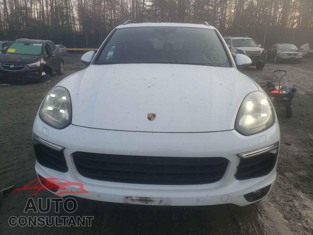 PORSCHE CAYENNE 2017 - WP1AE2A21HLA69743