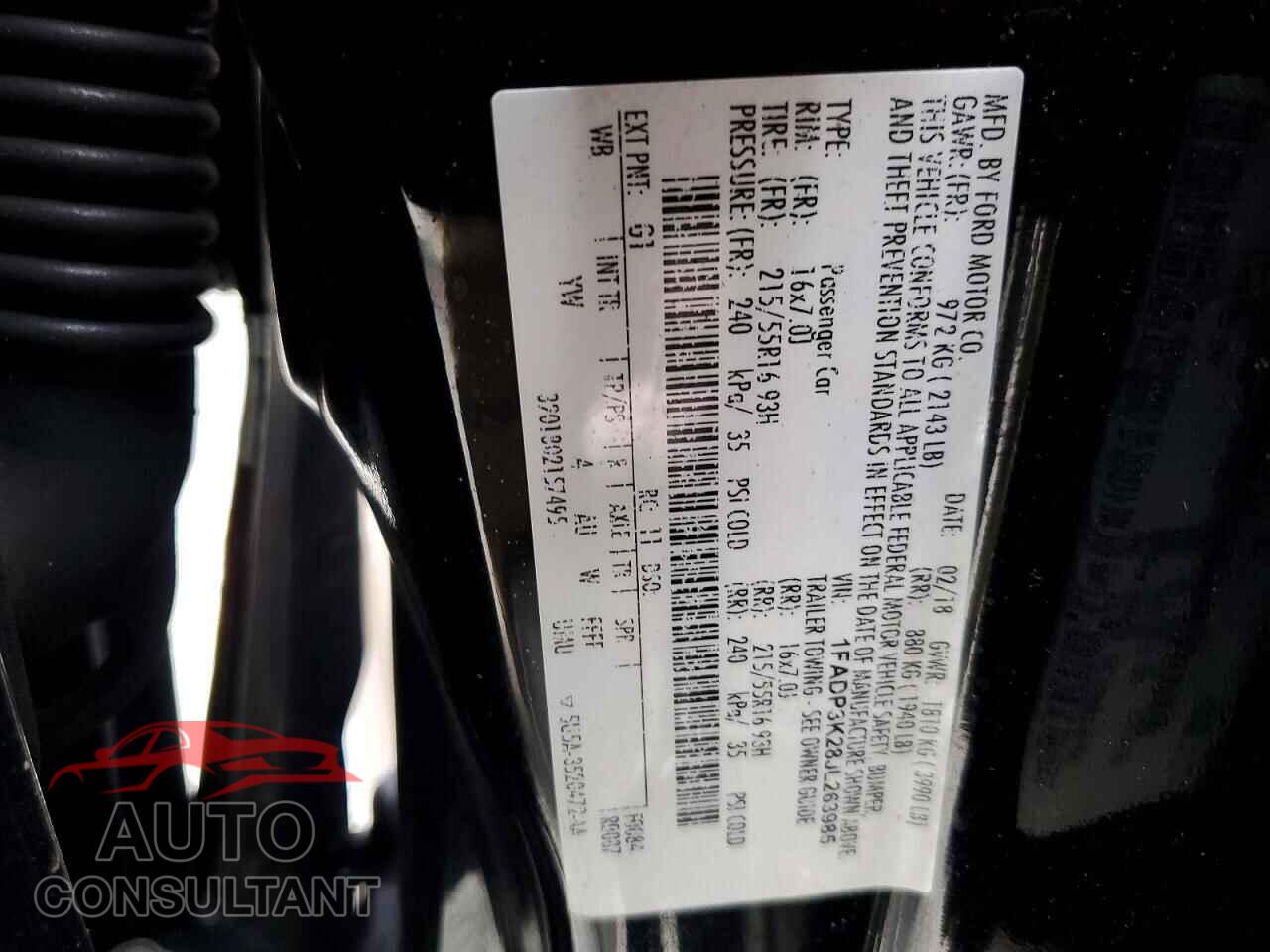 FORD FOCUS 2018 - 1FADP3K28JL263985