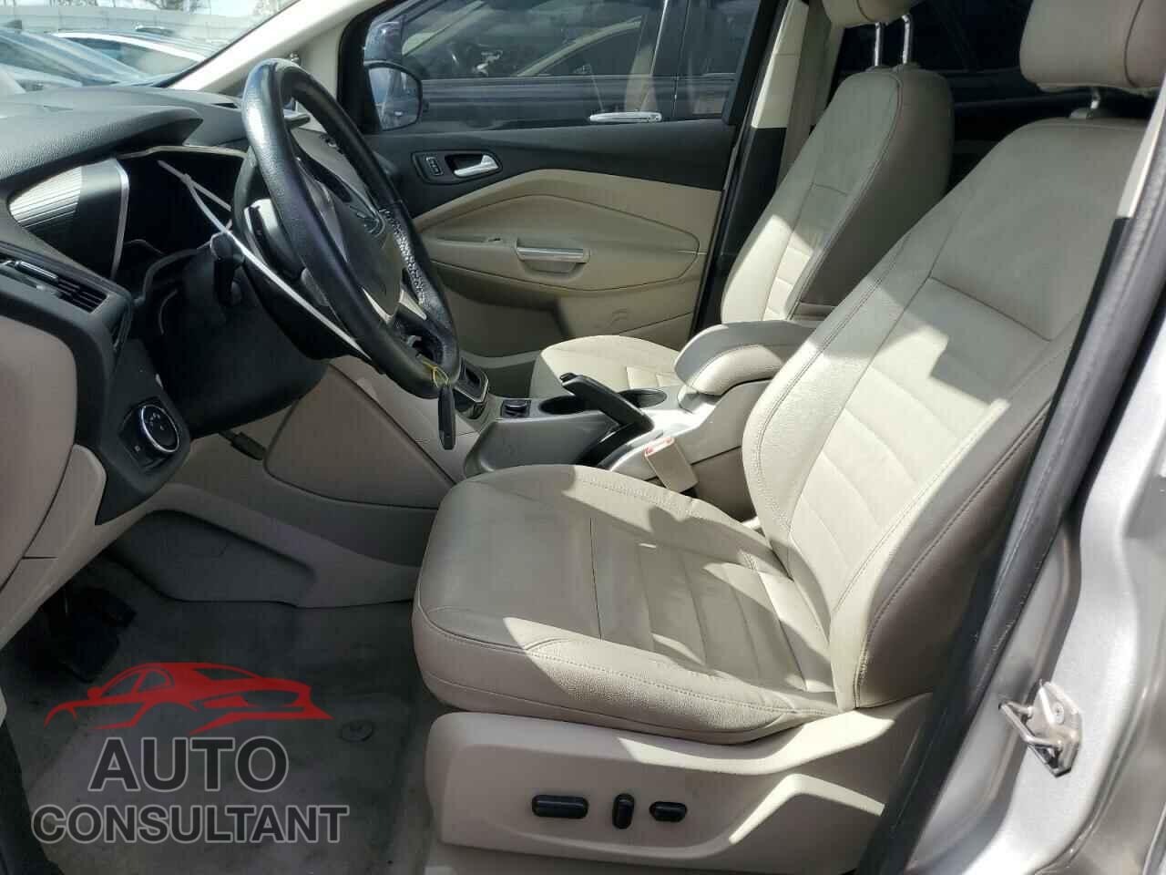 FORD CMAX 2014 - 1FADP5BU6EL521326