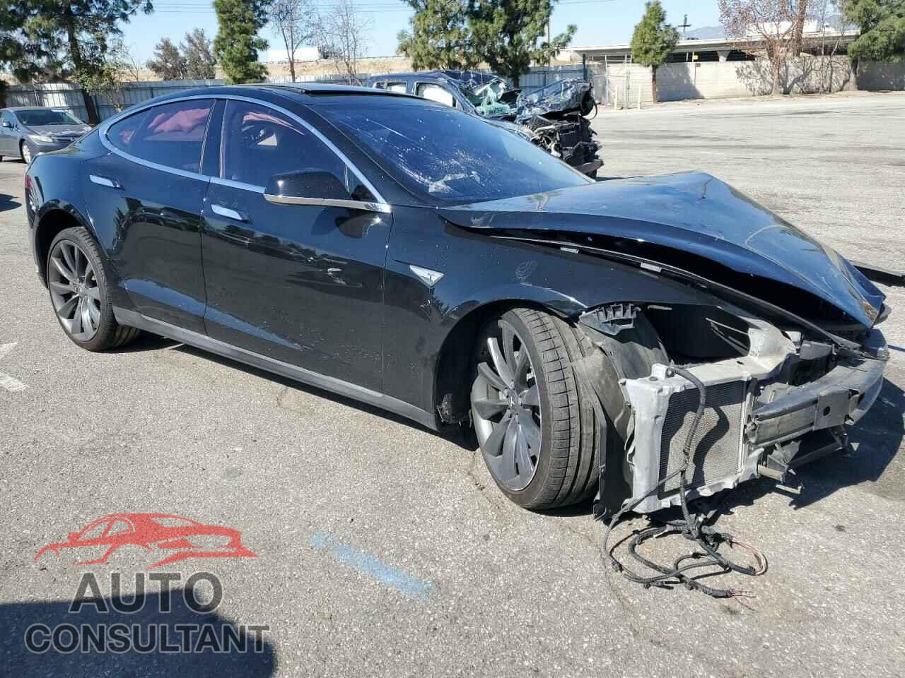 TESLA MODEL S 2014 - 5YJSA1H11EFP49388