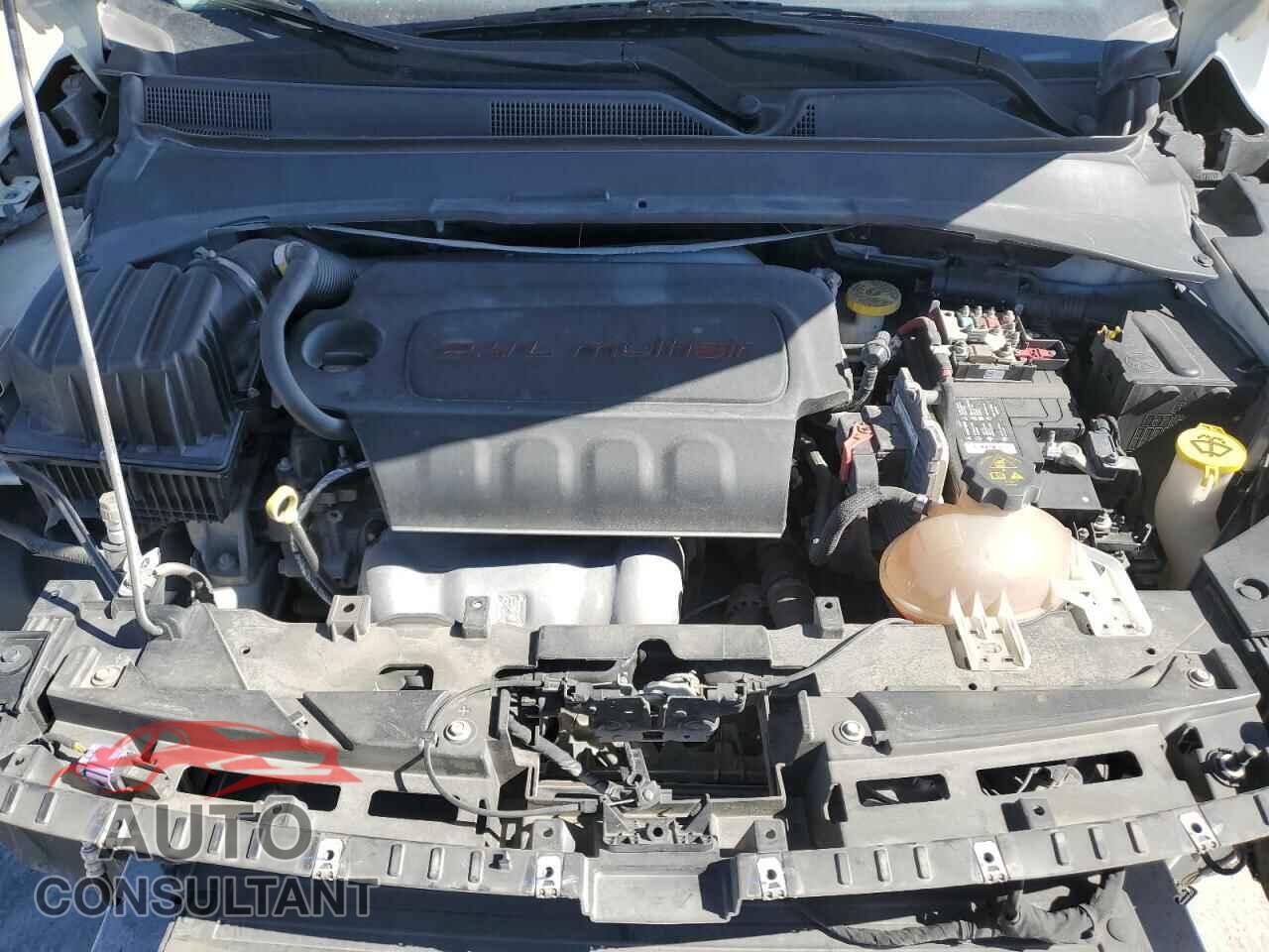 JEEP COMPASS 2019 - 3C4NJDCBXKT672600