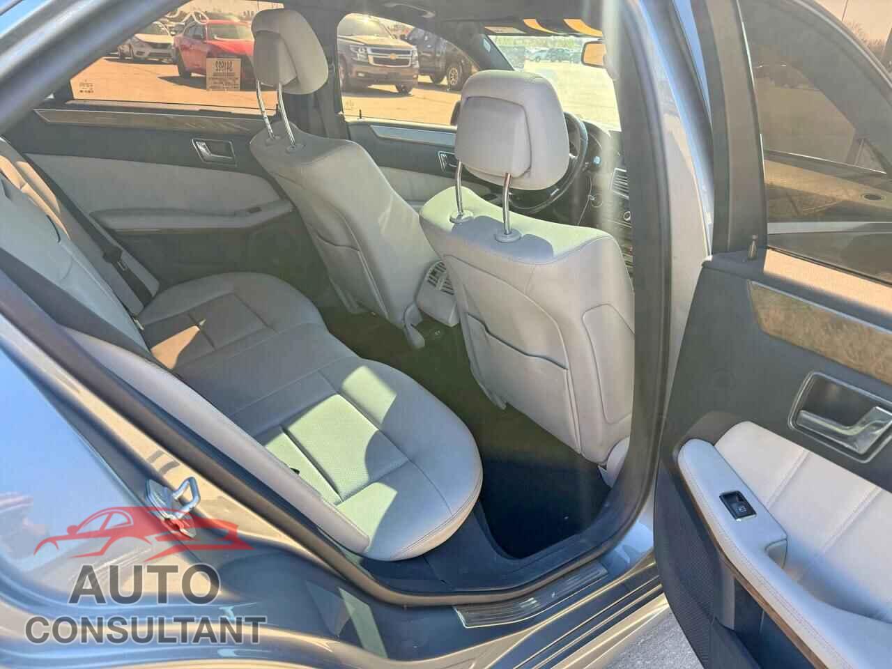 MERCEDES-BENZ E-CLASS 2011 - WDDHF2EB9BA450370