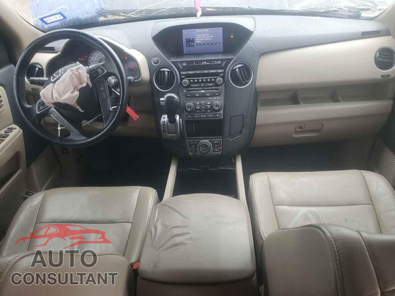 HONDA PILOT 2013 - 5FNYF3H92DB028105