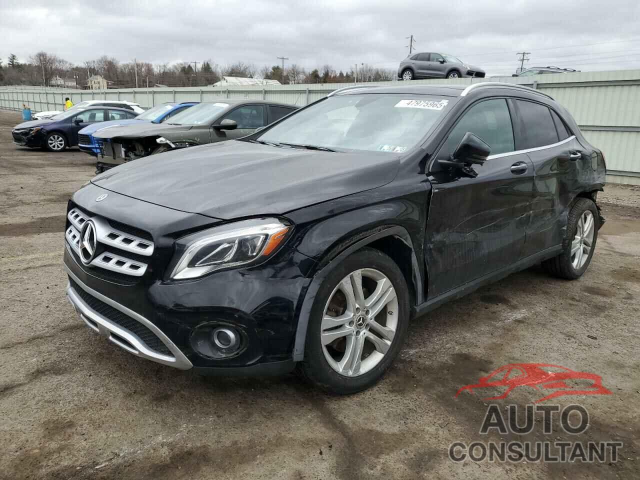 MERCEDES-BENZ GLA-CLASS 2019 - WDCTG4GB3KJ575126