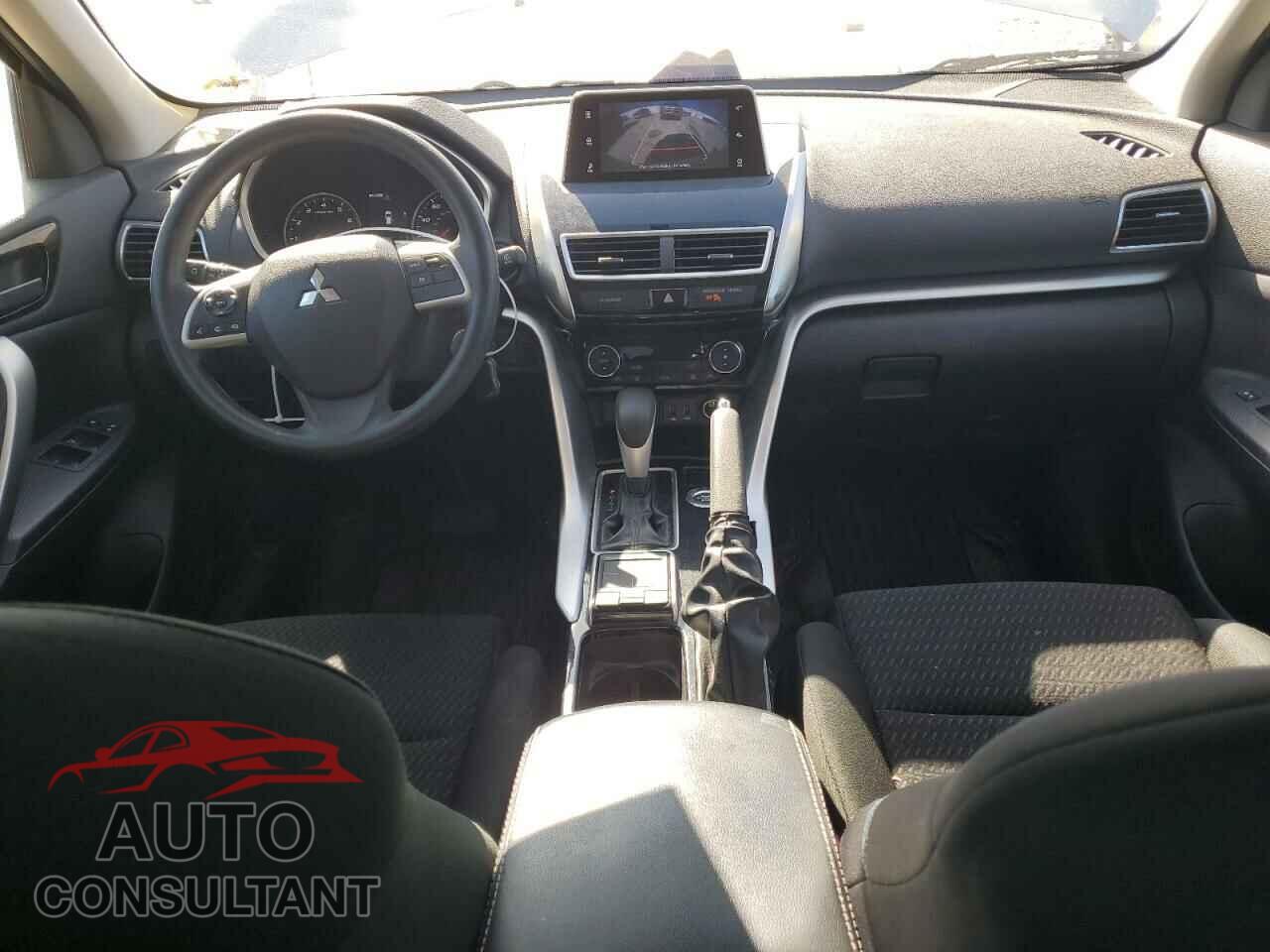 MITSUBISHI ECLIPSE 2018 - JA4AT4AA2JZ046978