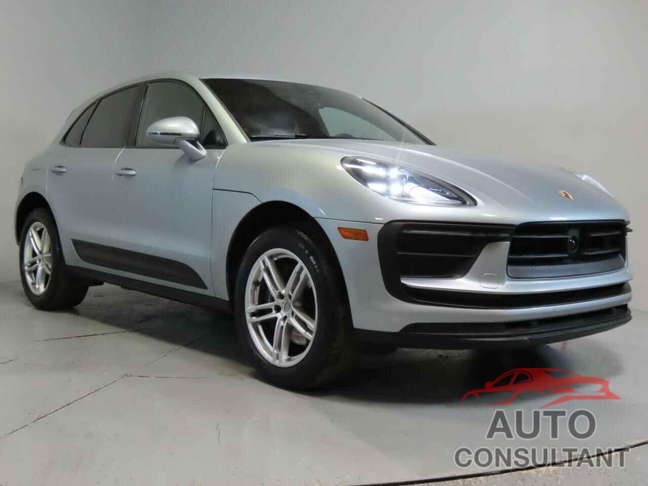 PORSCHE MACAN BASE 2024 - WP1AA2A52RLB16396