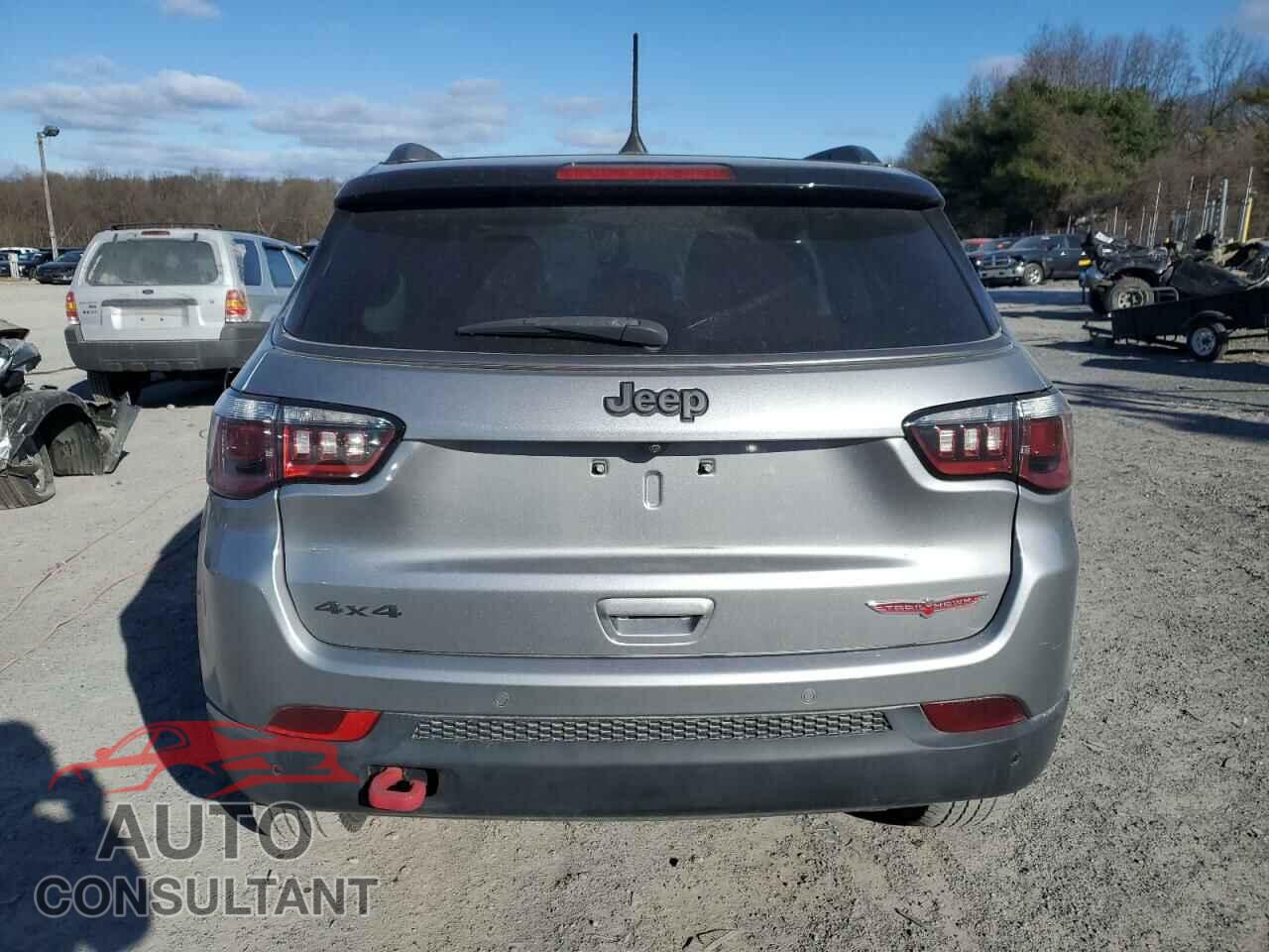 JEEP COMPASS 2017 - 3C4NJDDB8HT607039