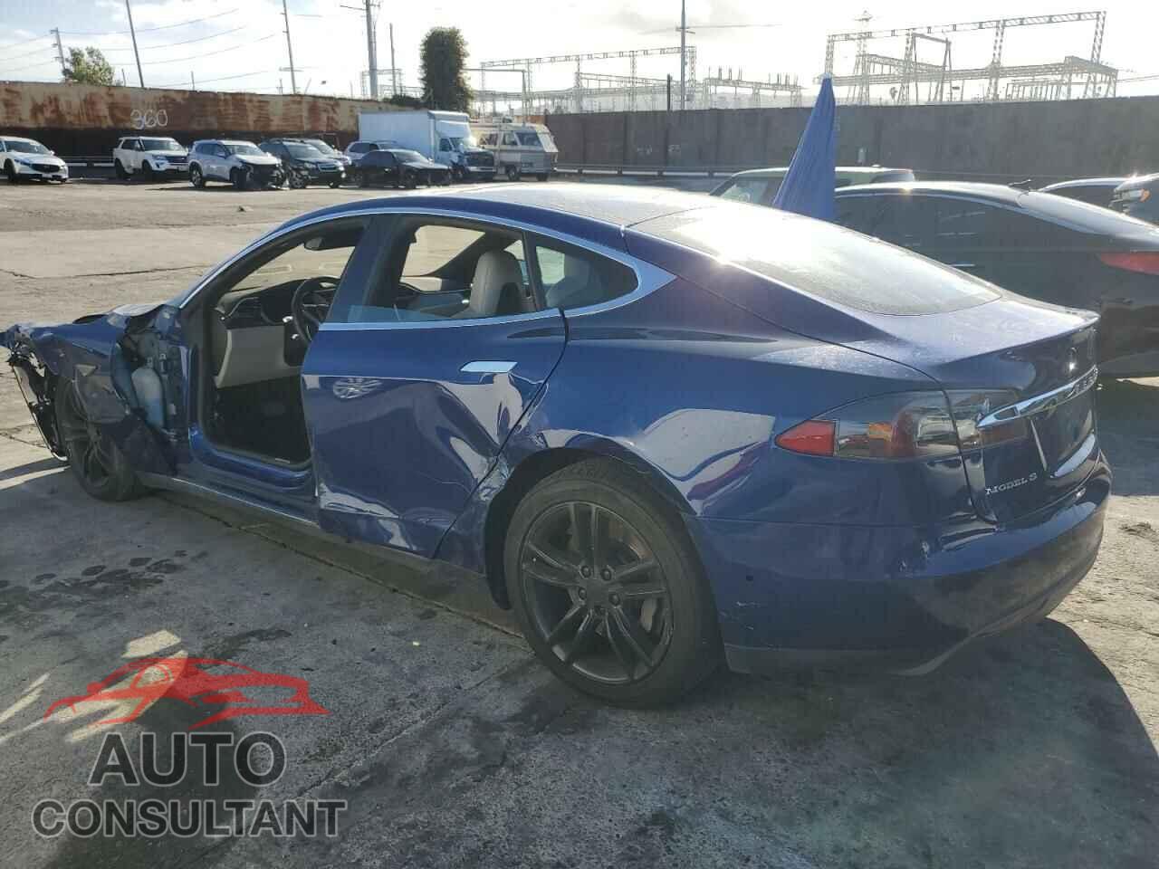 TESLA MODEL S 2015 - 5YJSA1E21FF114010