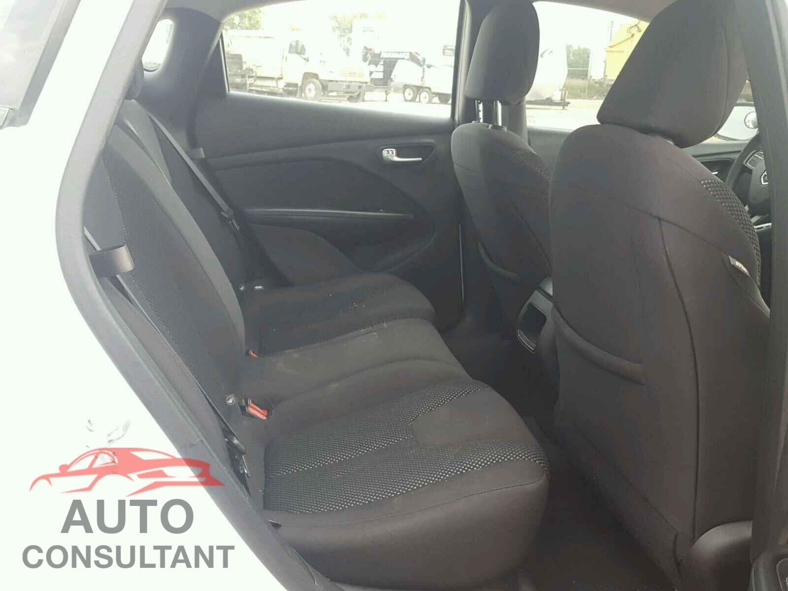 DODGE DART 2015 - 1C3CDFAA6FD238498