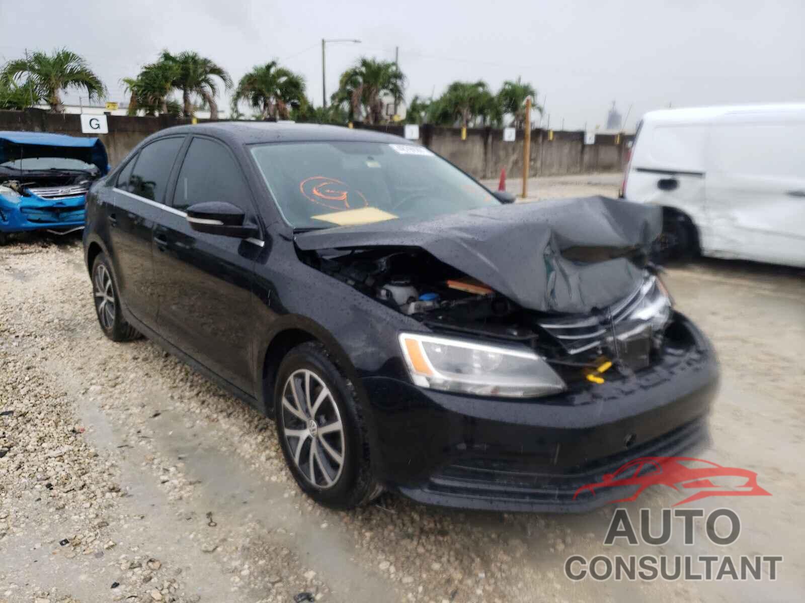 VOLKSWAGEN JETTA 2018 - 3VWDB7AJ6JM258417