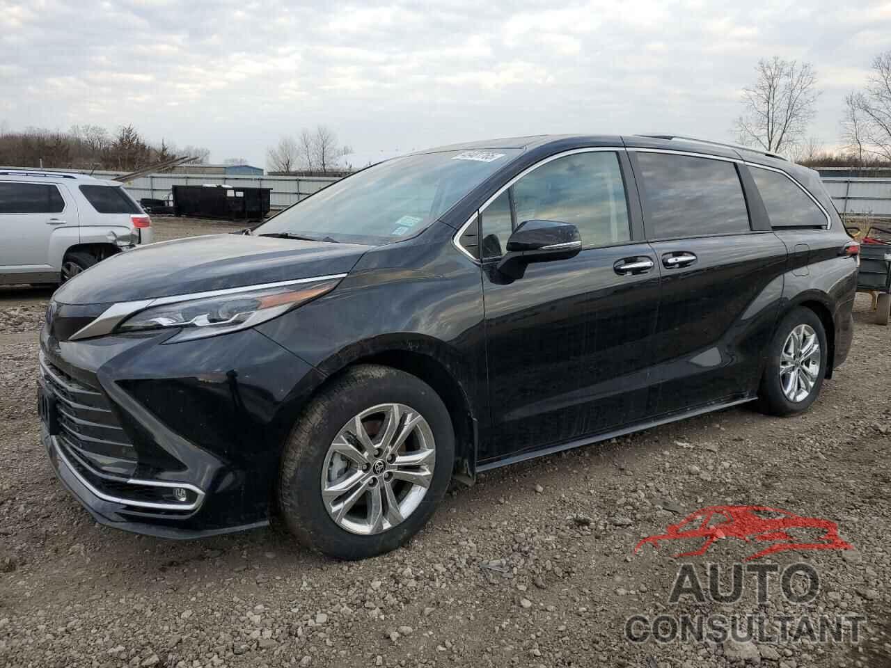 TOYOTA SIENNA 2023 - 5TDESKFC4PS083808
