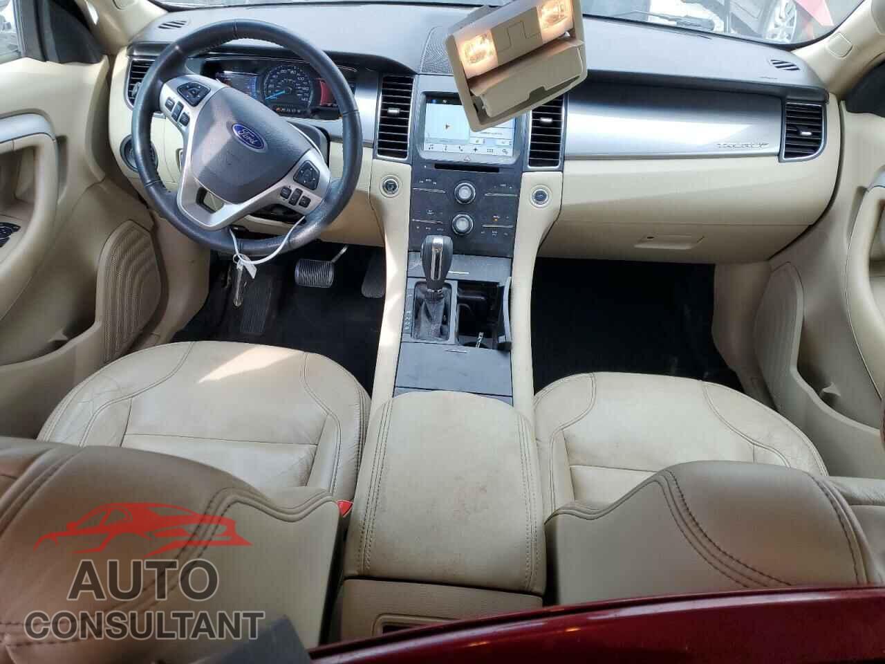 FORD TAURUS 2017 - 1FAHP2E82HG120576