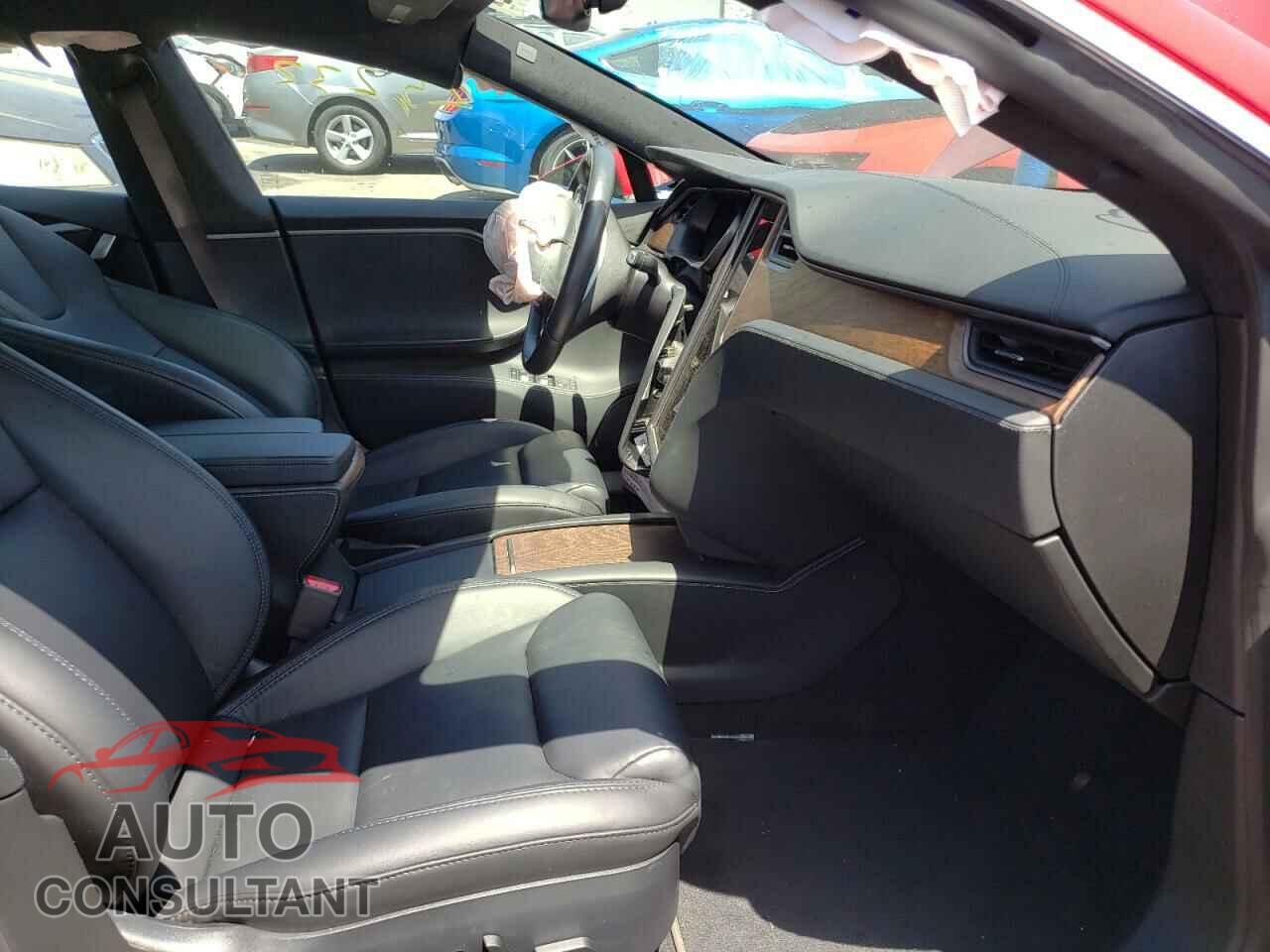TESLA MODEL S 2021 - 5YJSA1E26MF425445
