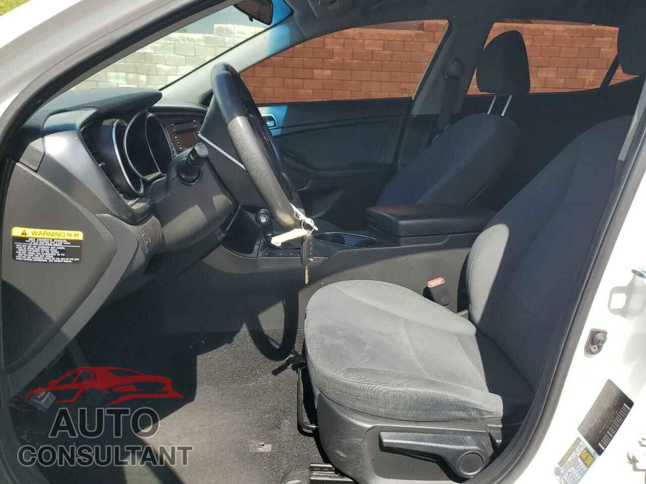 KIA OPTIMA 2015 - KNAGM4A76F5620818