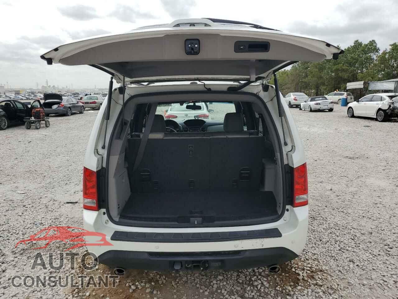 HONDA PILOT 2014 - 5FNYF3H90EB007772