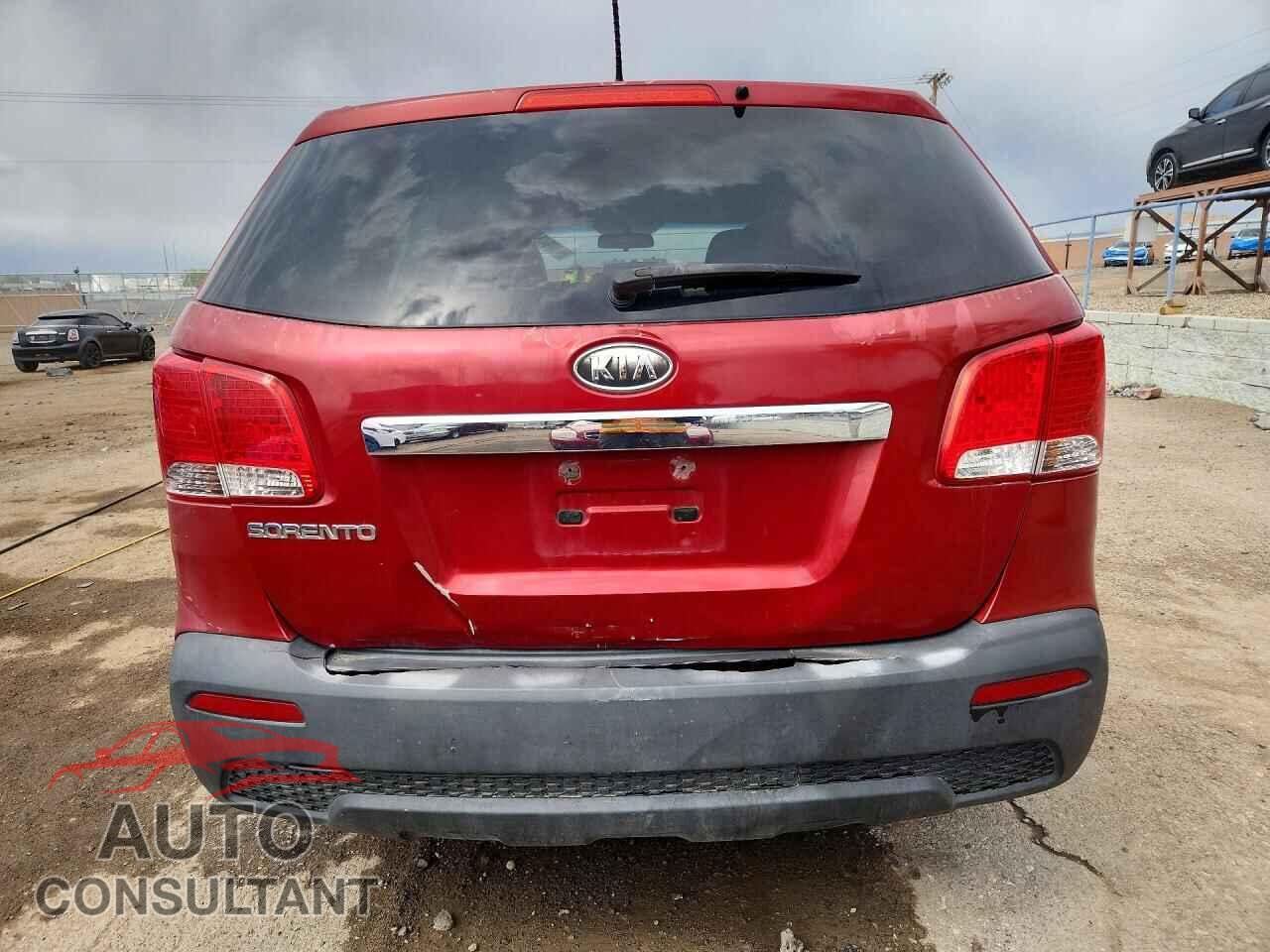 KIA SORENTO 2011 - 5XYKT3A17BG074506
