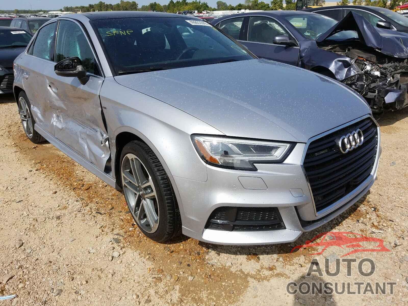 AUDI A3 2017 - WAUJ8GFF6H1033377