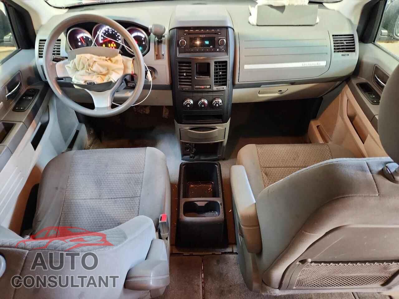 DODGE CARAVAN 2010 - 2D4RN4DE1AR128649