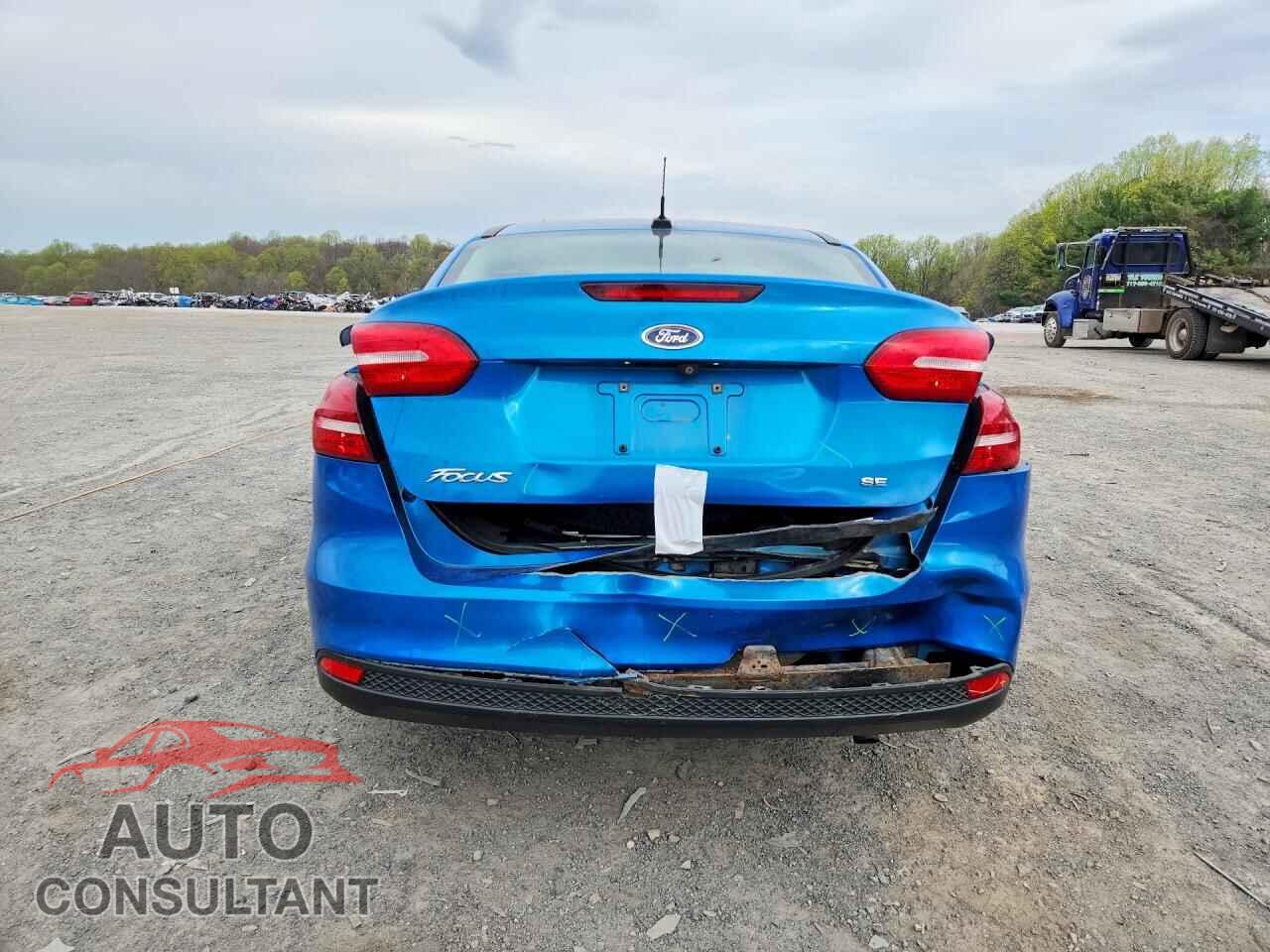 FORD FOCUS 2015 - 1FADP3F21FL214077