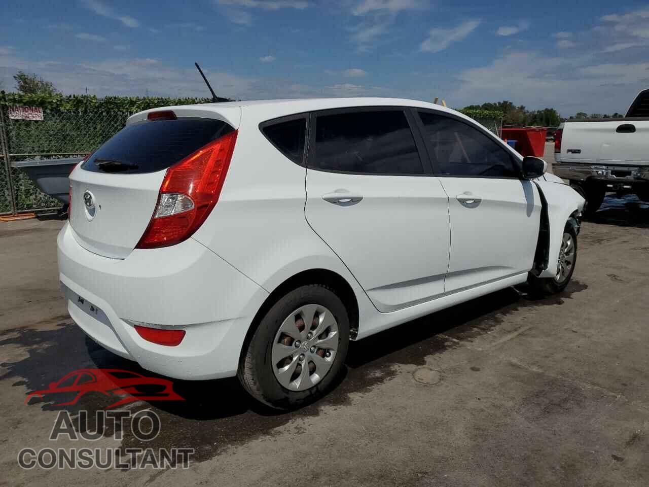 HYUNDAI ACCENT 2017 - KMHCT5AEXHU335228