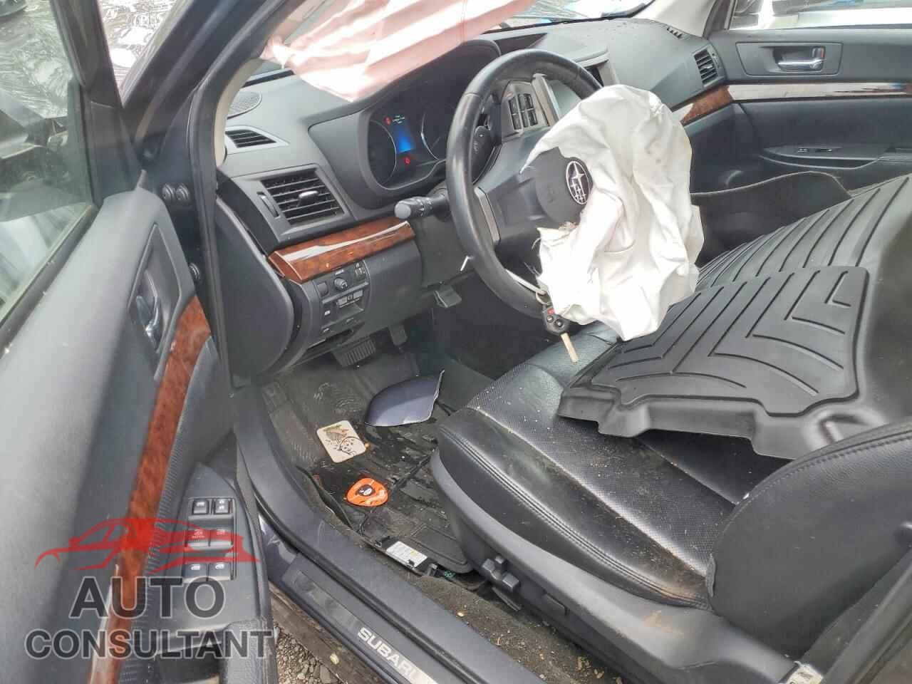 SUBARU LEGACY 2013 - 4S3BMDP66D2028202