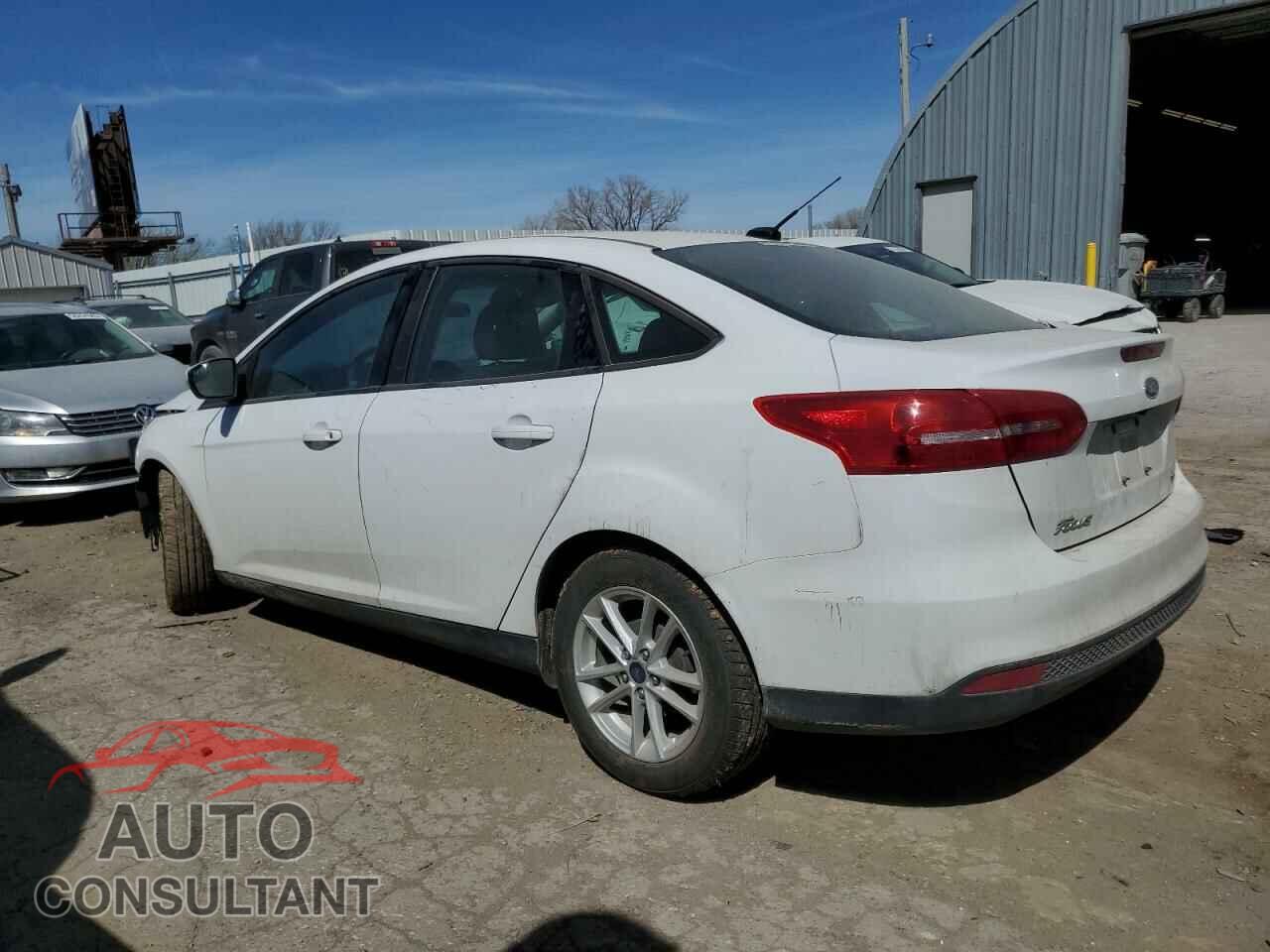 FORD FOCUS 2017 - 1FADP3F23HL280276