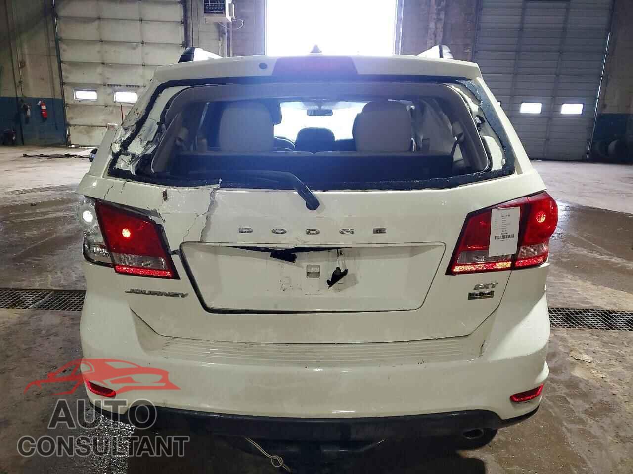 DODGE JOURNEY 2015 - 3C4PDCBG7FT524952