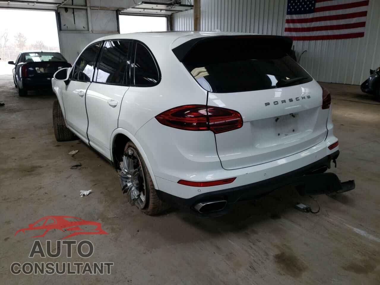 PORSCHE CAYENNE 2017 - WP1AA2A2XHKA81407