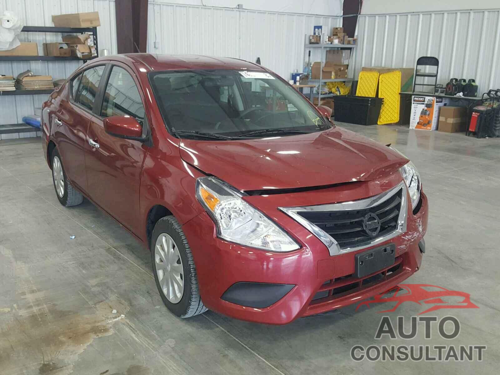NISSAN VERSA 2017 - 3N1CN7APXHL813091