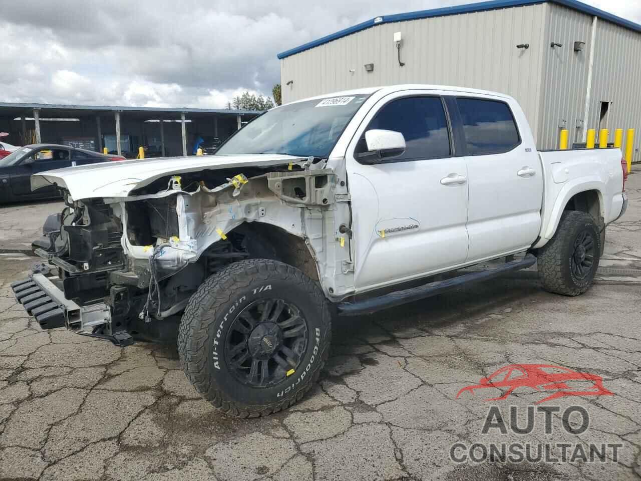 TOYOTA TACOMA 2017 - 5TFAX5GN1HX074447