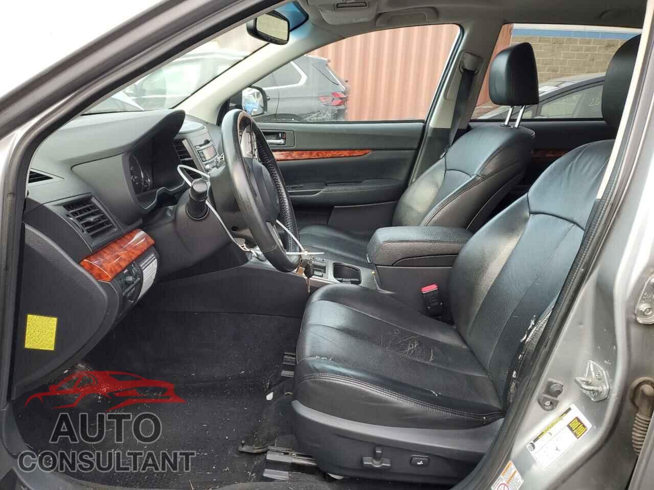 SUBARU OUTBACK 2011 - 4S4BRBKC7B3311021