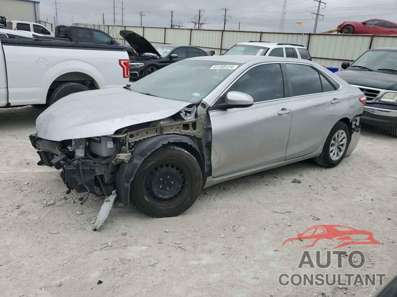 TOYOTA CAMRY 2016 - 4T4BF1FK0GR516868