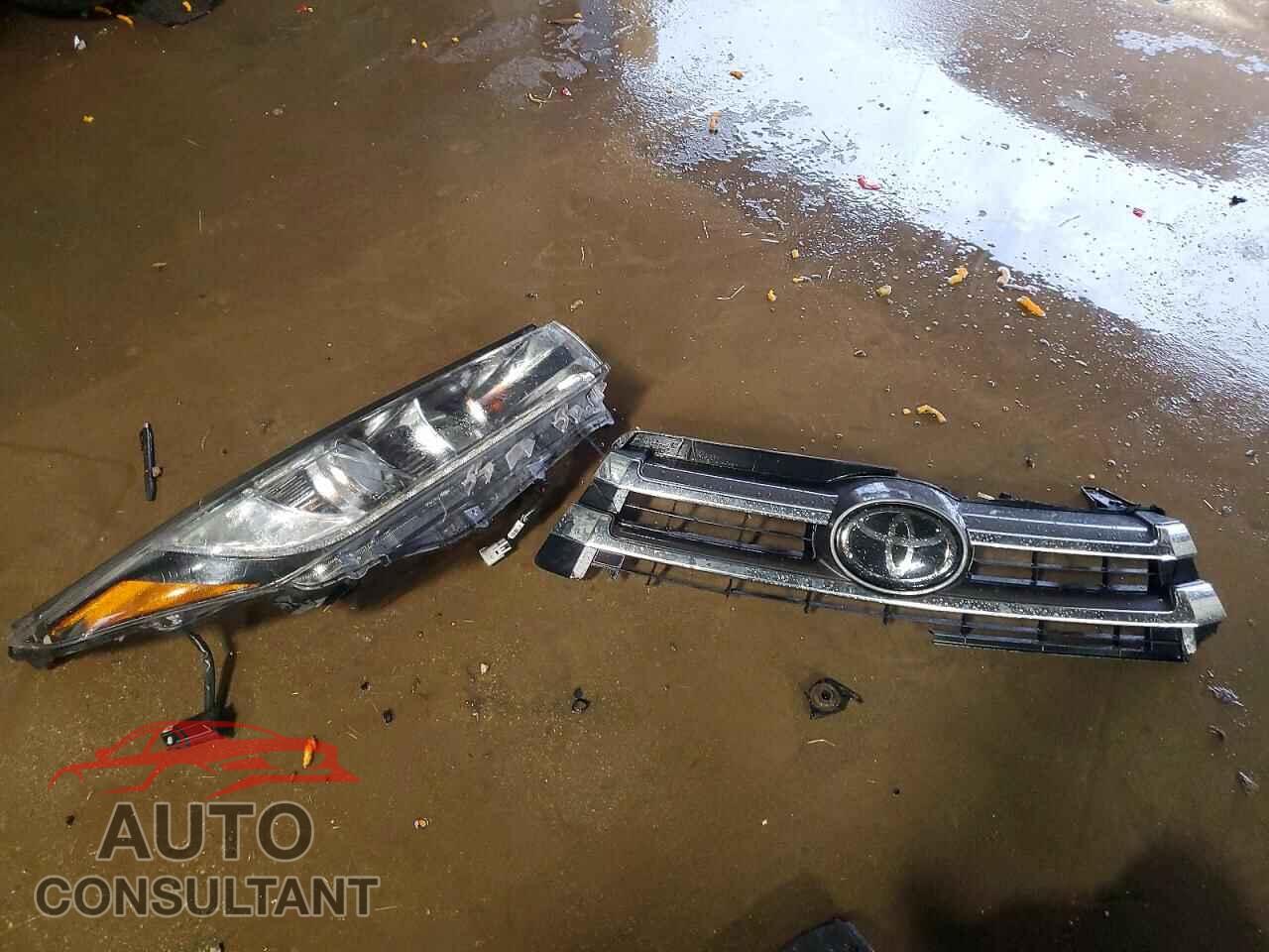 TOYOTA HIGHLANDER 2018 - 5TDDZRFH3JS873958