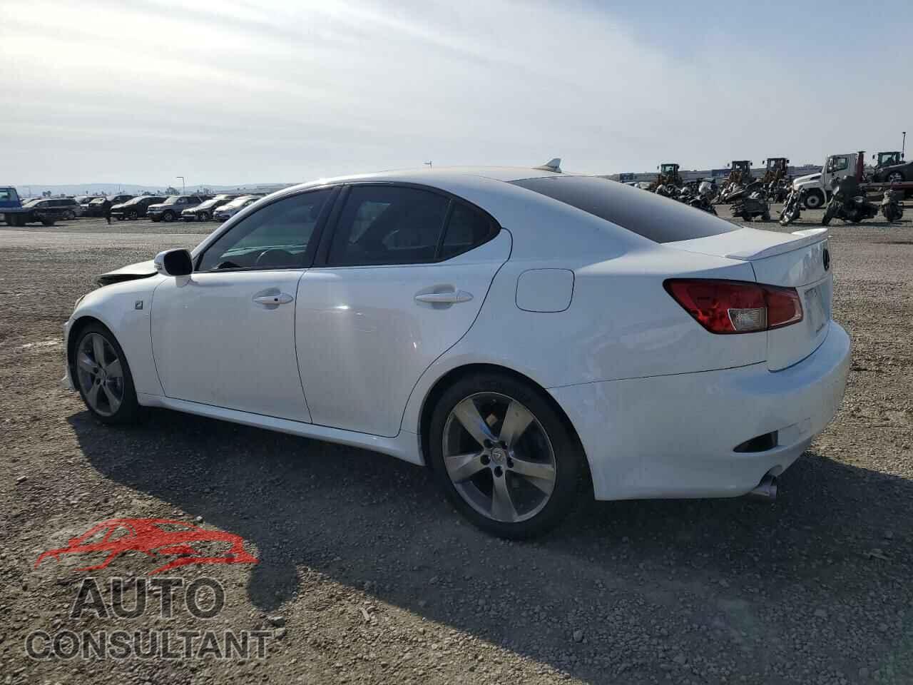 LEXUS IS 2012 - JTHBE5C29C5029765