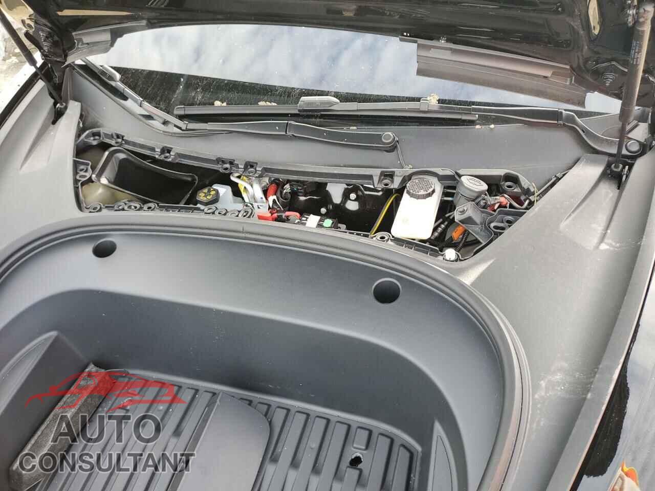 TESLA MODEL 3 2023 - 5YJ3E1EA1PF618137