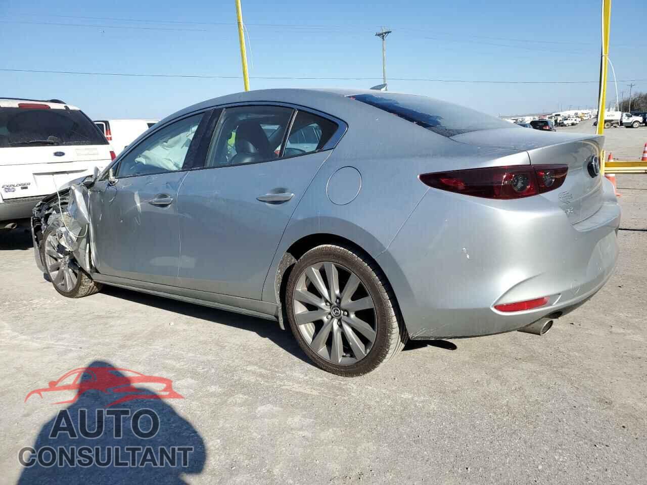 MAZDA 3 2019 - JM1BPACL5K1114184
