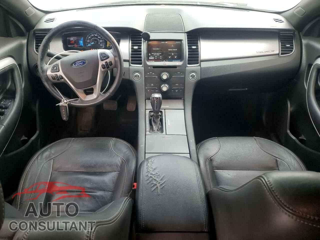 FORD TAURUS 2015 - 1FAHP2E82FG120526