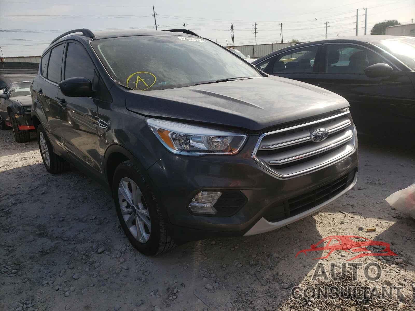 FORD ESCAPE 2018 - 1FMCU0GD7JUA12176