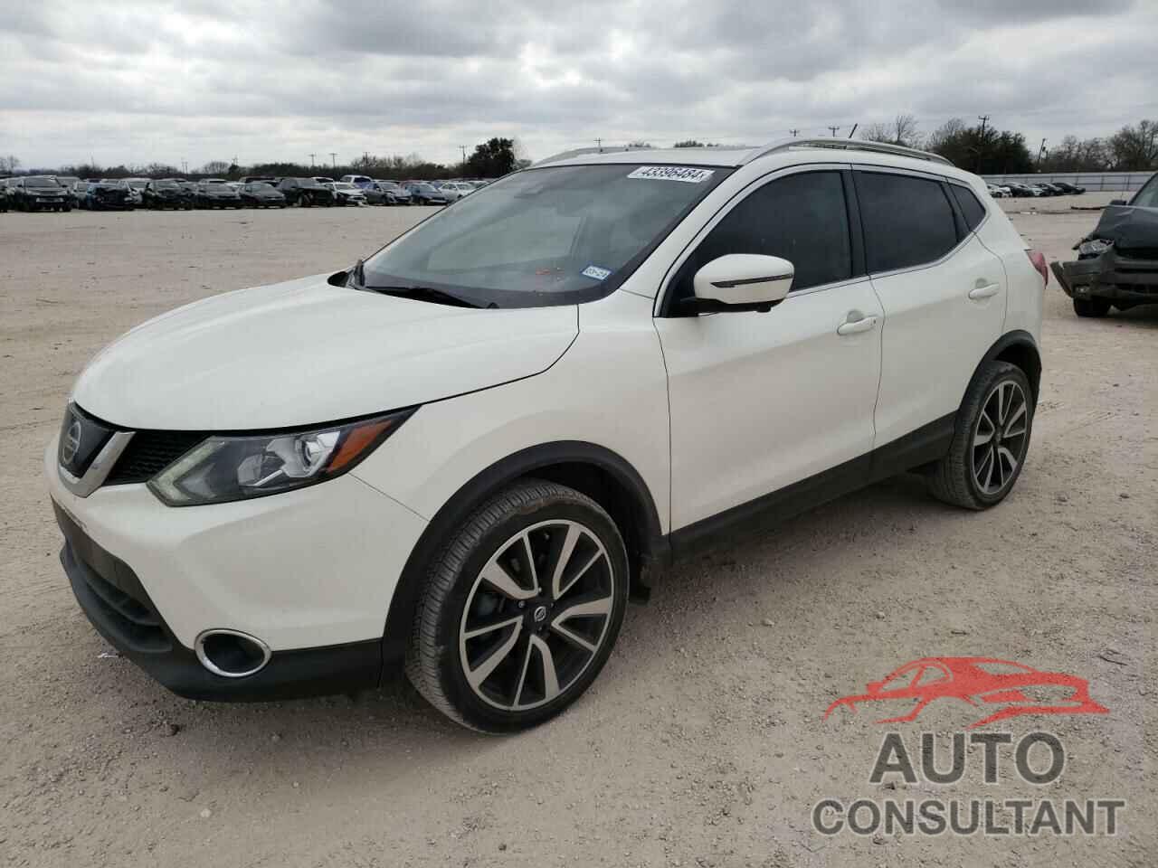 NISSAN ROGUE 2019 - JN1BJ1CP1KW527813