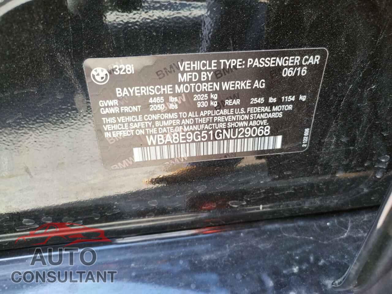 BMW 3 SERIES 2016 - WBA8E9G51GNU29068
