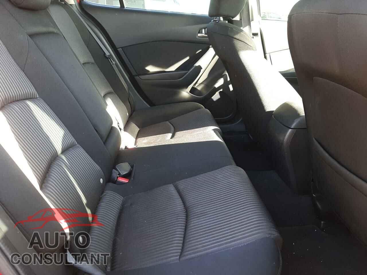 MAZDA 3 2015 - JM1BM1V79F1266418