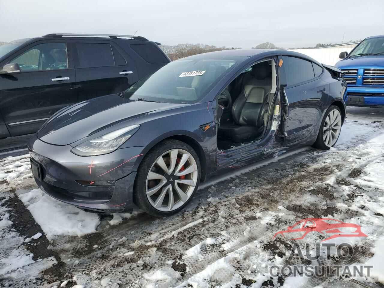 TESLA MODEL 3 2018 - 5YJ3E1EB0JF083155