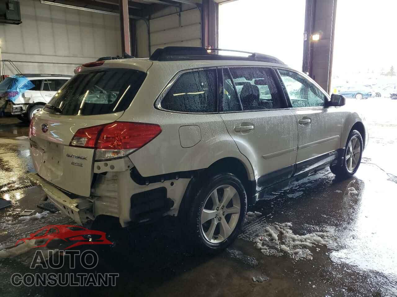 SUBARU OUTBACK 2013 - 4S4BRBPC1D3301113